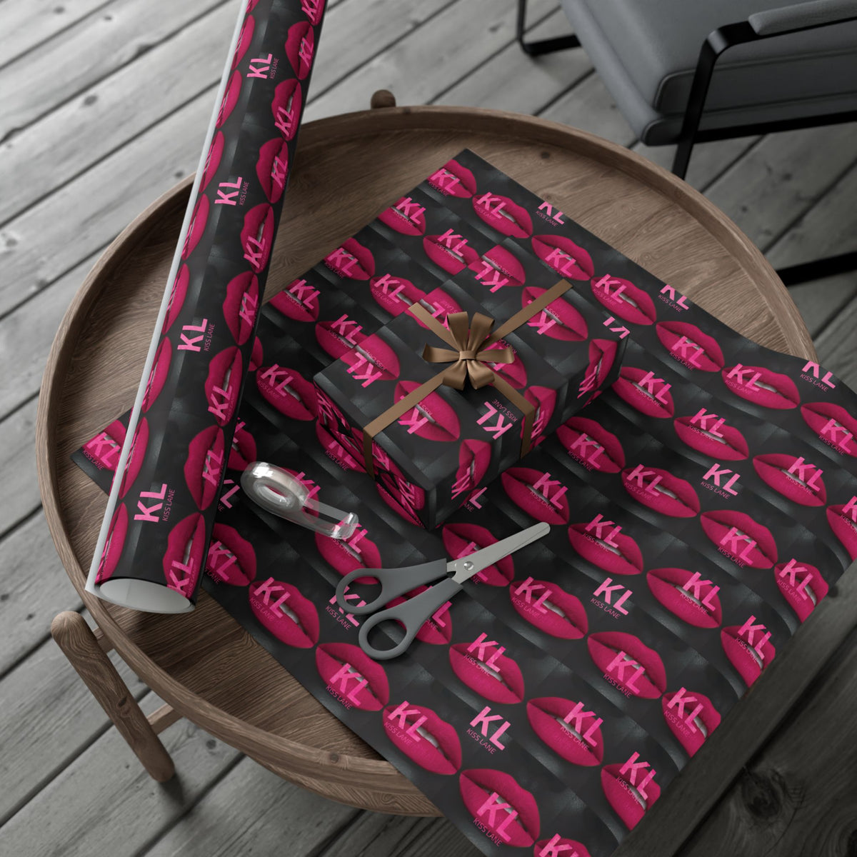 KL Lipstick Chick Print Gift Wrap Paper