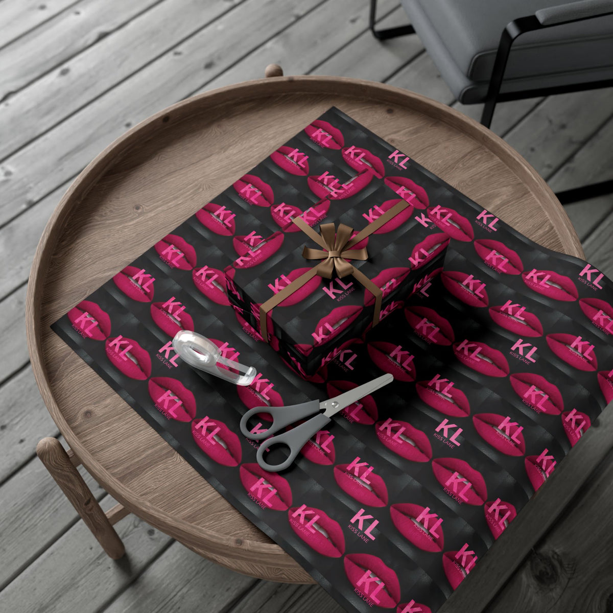 KL Lipstick Chick Print Gift Wrap Paper