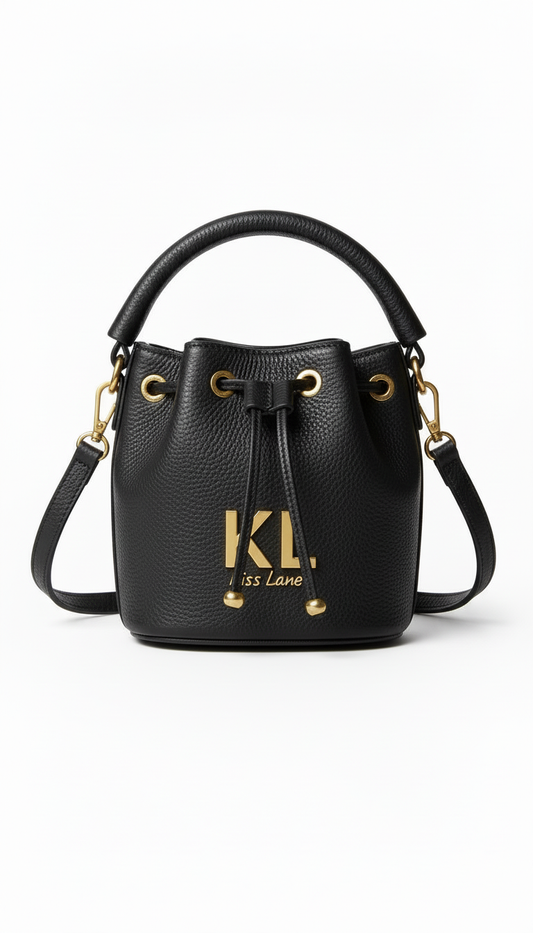 Smooches Bucket Bag