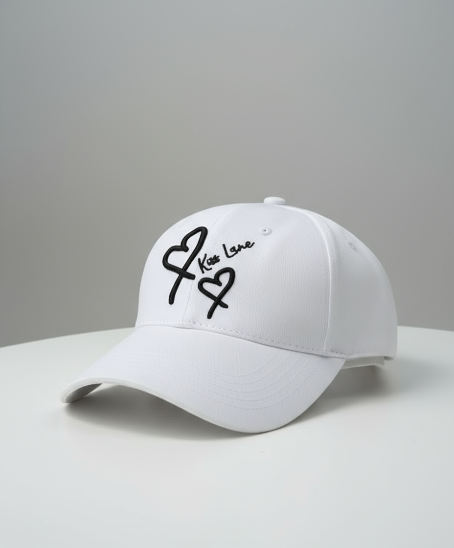 Kiss Heart Signature Cap