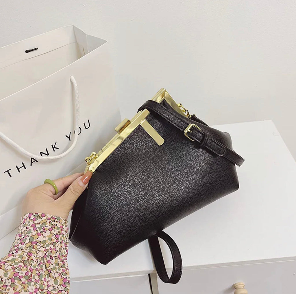 Too Fabulous (Black)