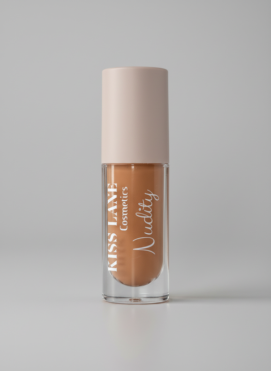 KL “SHYNESS” NUDITY