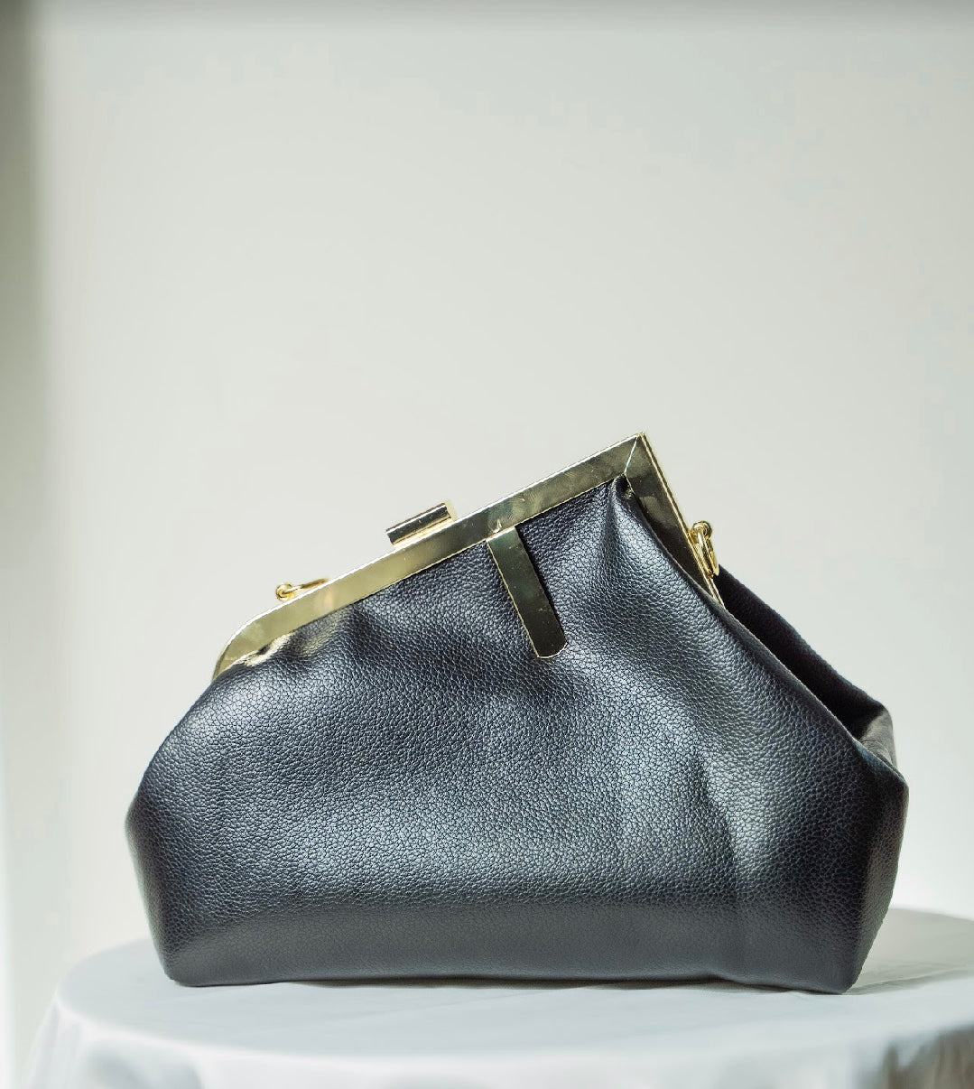 Too Fabulous (Black)